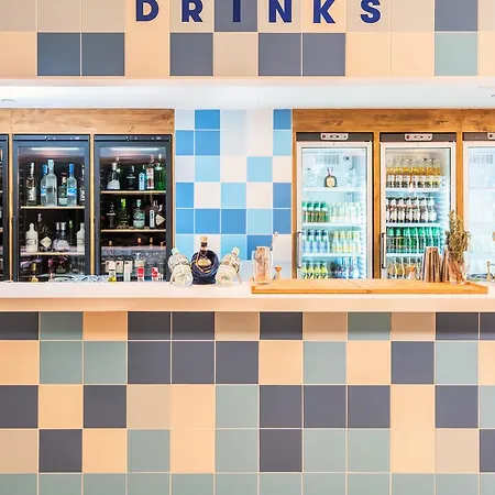 伊波罗之星精选萨比拉酒店-仅供成人入住 酒店 阿德耶